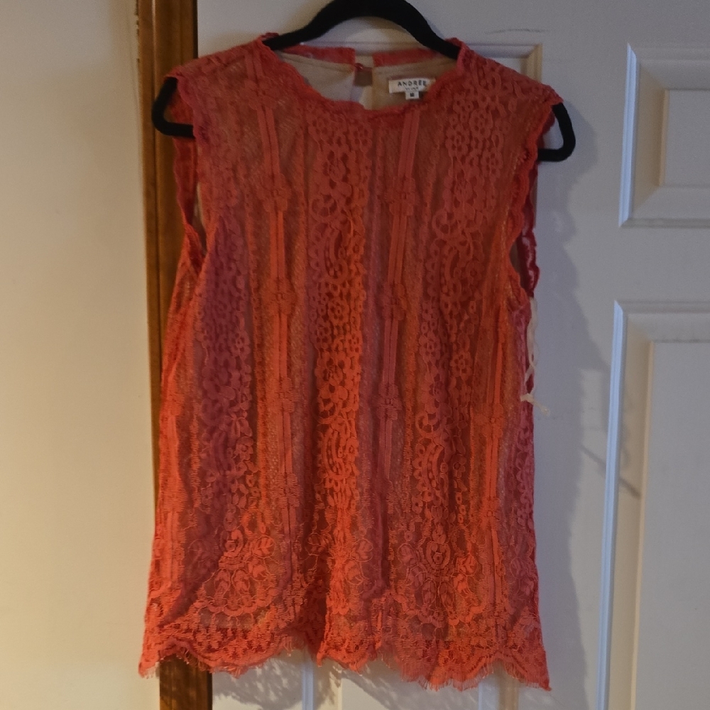 ANDREE BY UNIT Orange Sleeveless Lace Blouse
